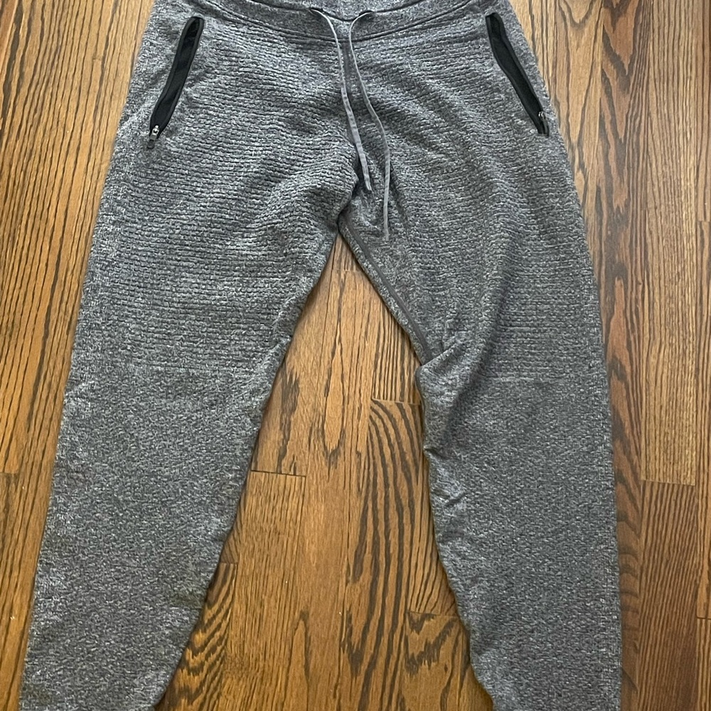 Men's Lululemon Jogger pants